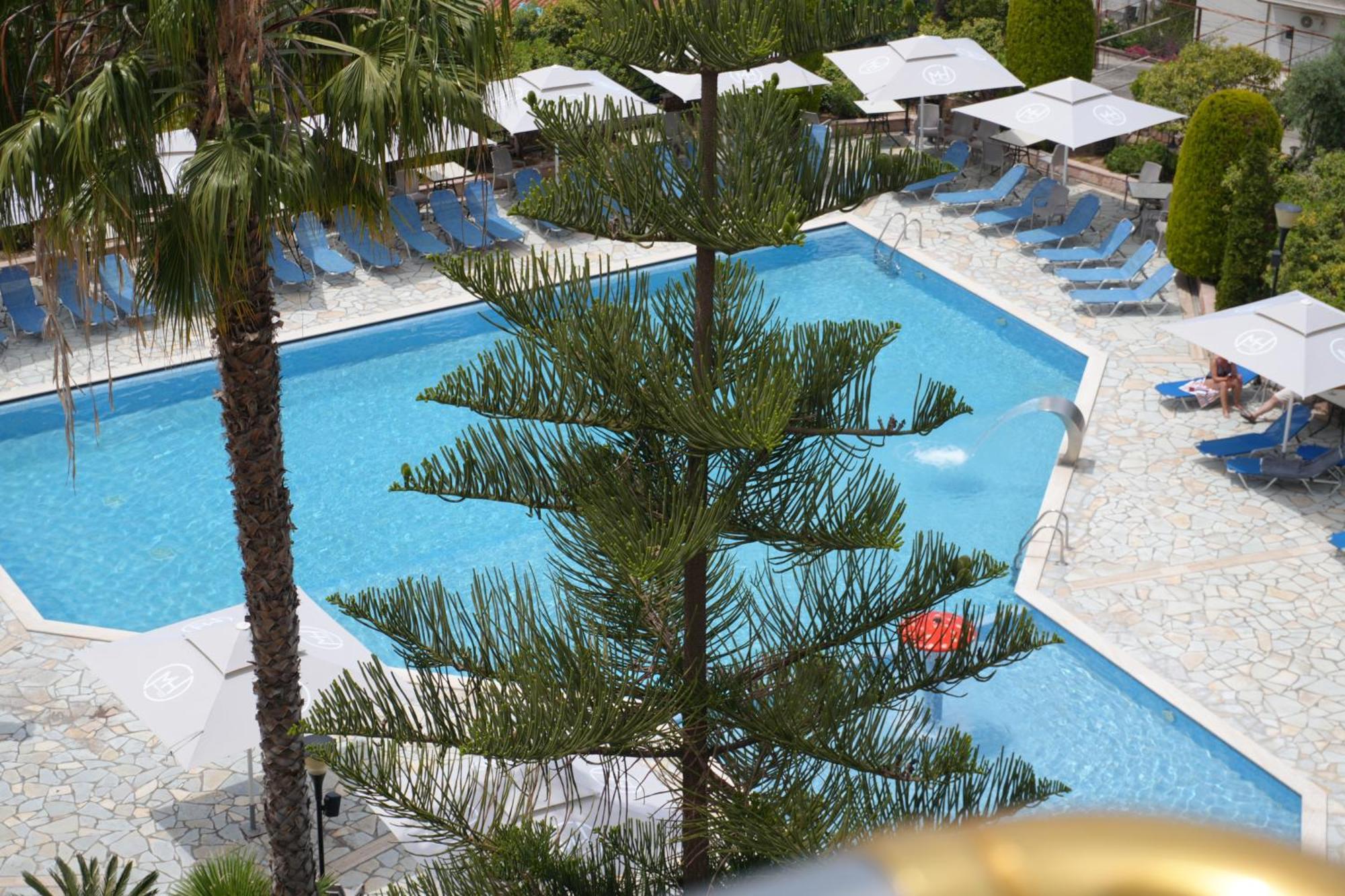 Hotel Mediterrane Sarandë Exterior foto